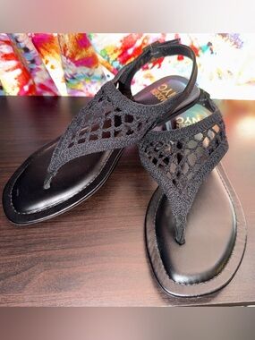 Madden NYC Sandals